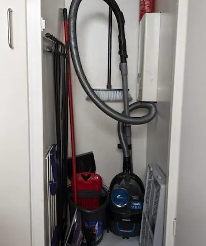 Downtown/balcony/coffee Bar/tv-streaming/top Wlan *